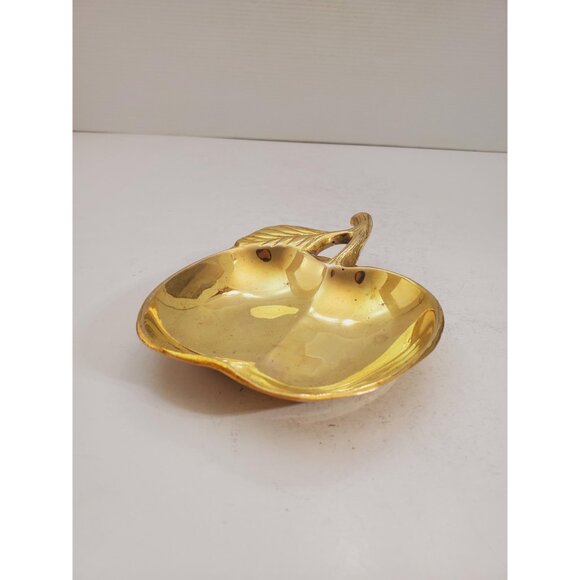 Vintage 1950s / BRASS SOAP DISH / Solid Brass Soap Holder Soap Dispenser Vintage - Picture 3 of 10